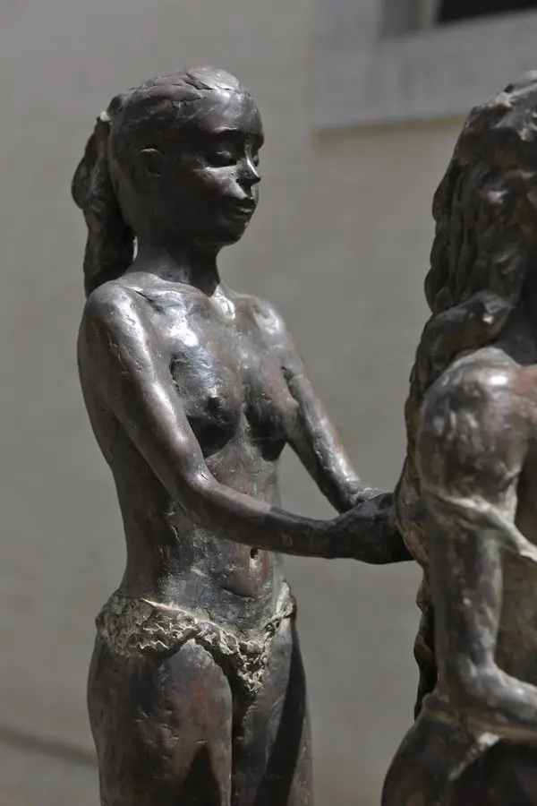 Sisters | Small Figures | Christine Wiersema